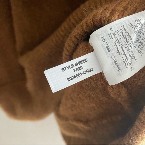 Madewell Wrap-Front Pullover Sweater in Coziest Yarn Size Medium - Picture 6 of 11